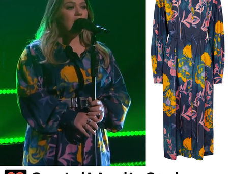 Kelly Clarkson's floral print shirtdress form The Kelly Clarkson Show