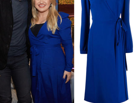 Kelly Clarkson’s blue wrap dress from The Kelly Clarkson Show