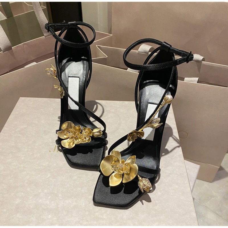 Star style Metal Flowers Women Sandals Sexy Narrow band Stiletto High heels Glad