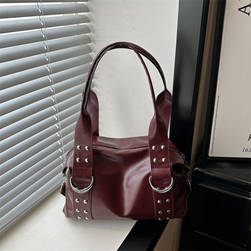 Thumbnail: Fashion Rivet Women Shoulder Bag PU Leather Hot Girl Motorcycle Bag Bolsa Femini