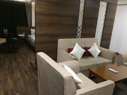 Hotel 3 Leaves - Suite Room