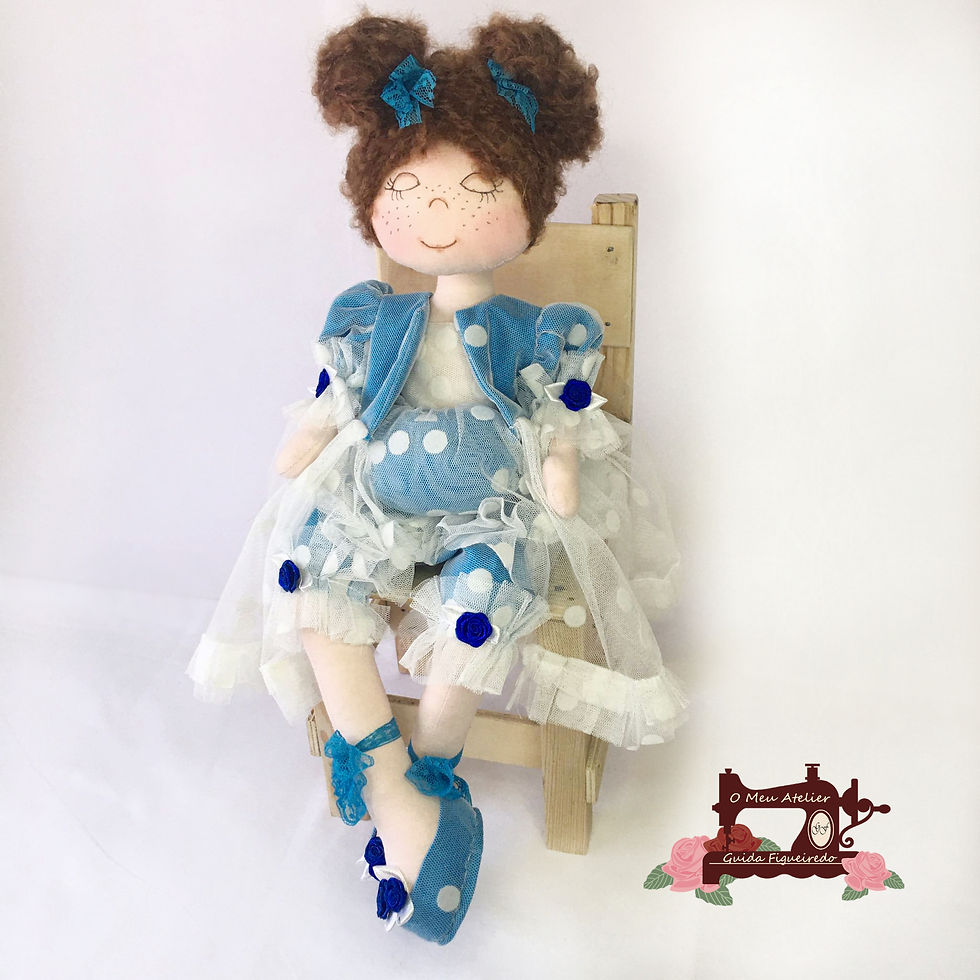 Miniatura: Boneca Carolina Grávida