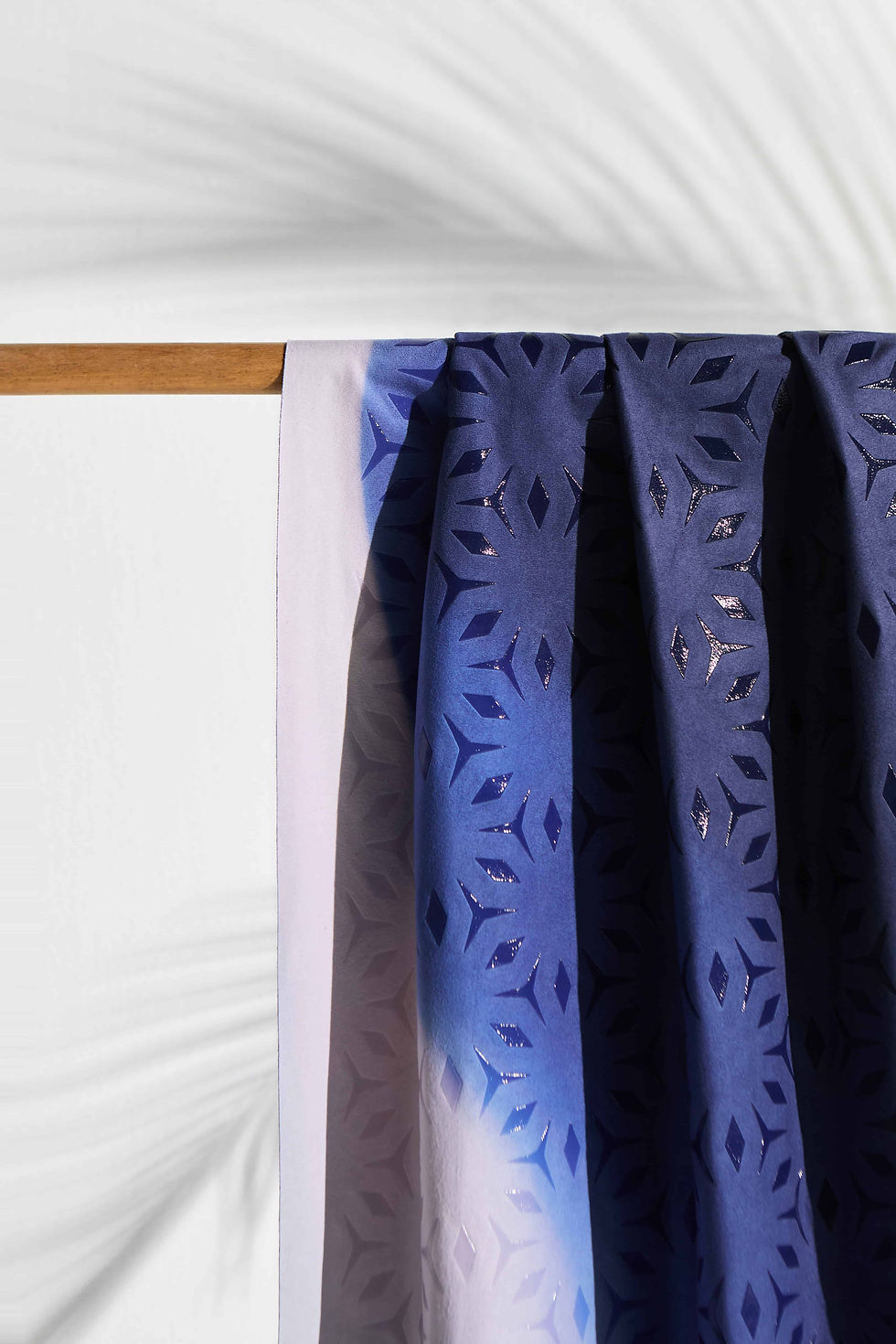 Thumbnail: Matrix Grip Yoga Towel – Azure Horizon™｜蔚藍天際