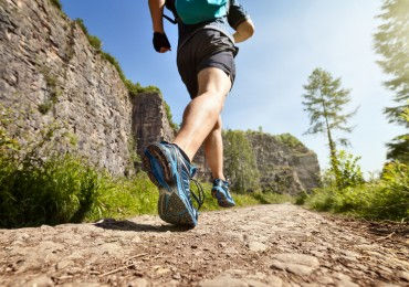Musculação complementa o treino de corrida e auxilia busca pela boa forma