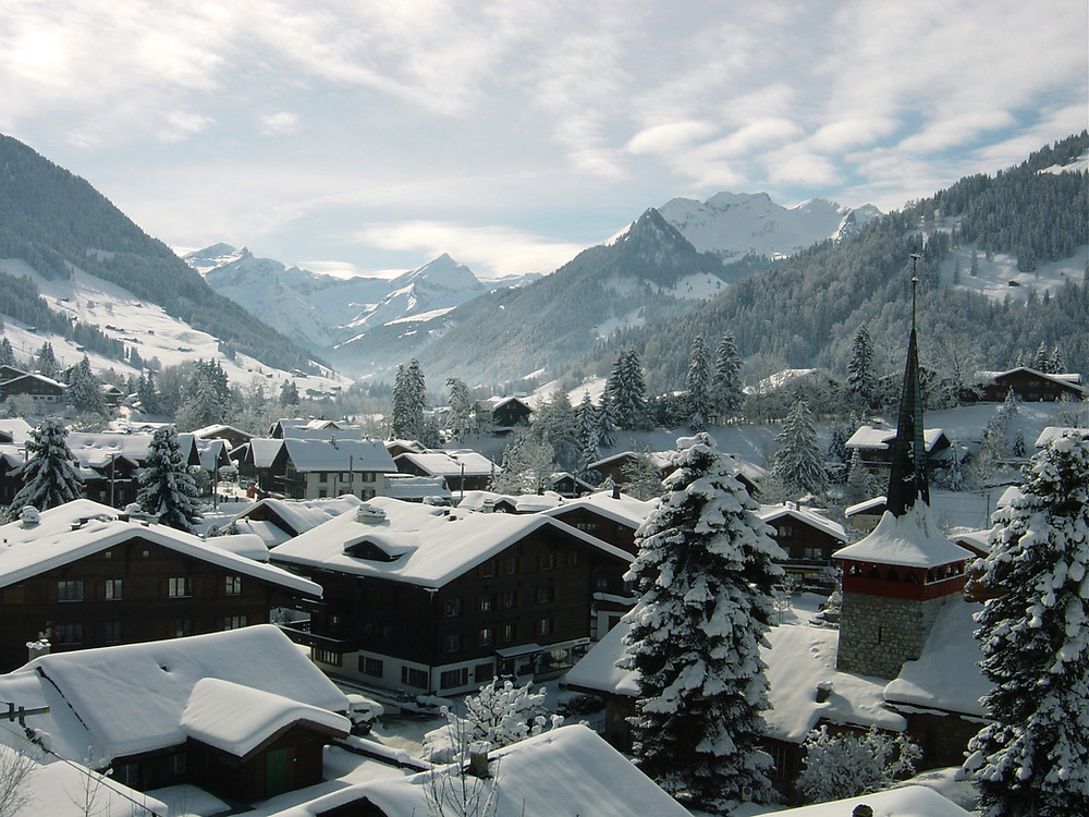 pueblo alpes suizos