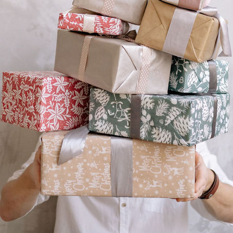 ¿Se pueden deducir los regalos navideños?