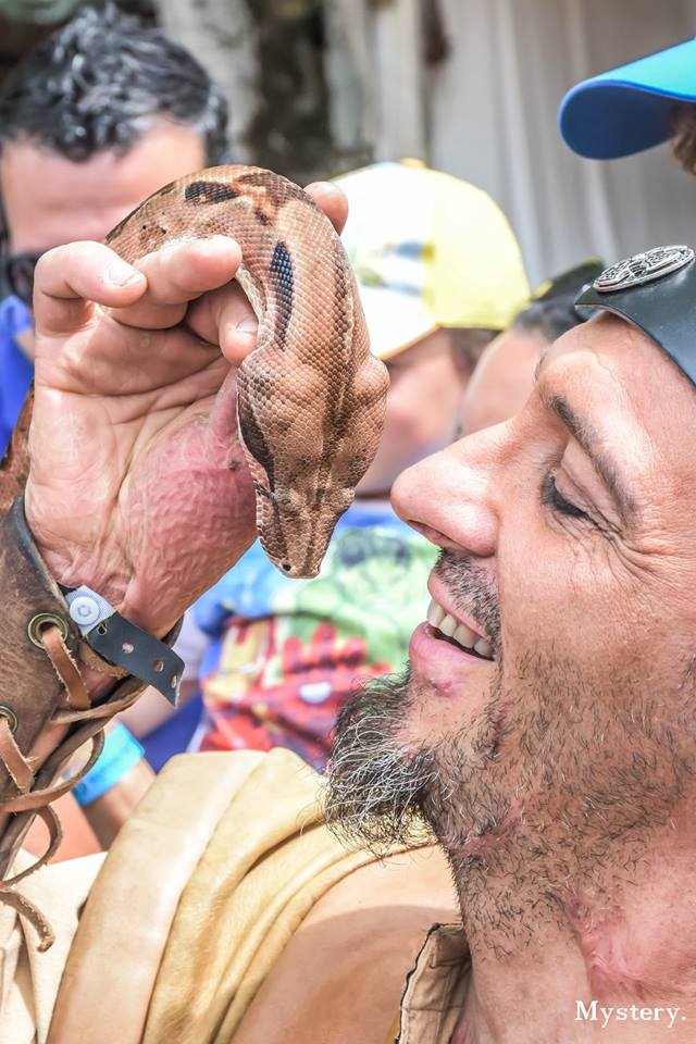 Charmeur de serpent Linja