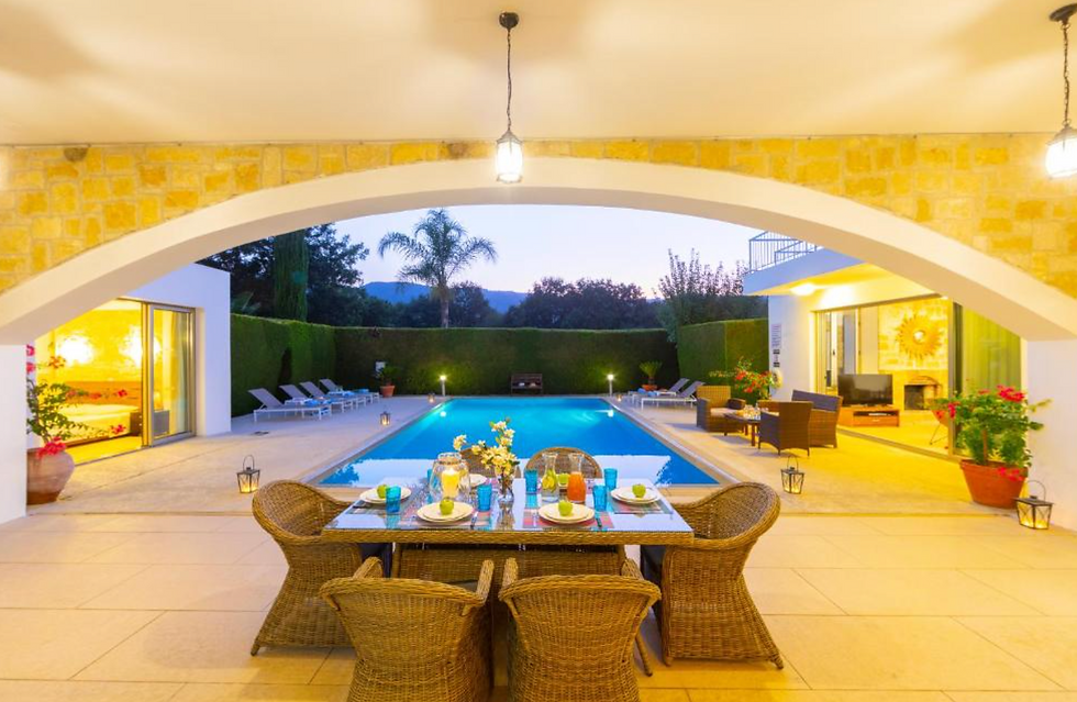 Cyprus Dream Villa Night – Discover Villa Zoey