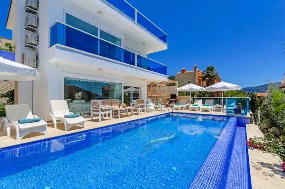 🚨 Last Minute Summer Villa Getaway – Villa Ruzgar, Kalkan 🚨