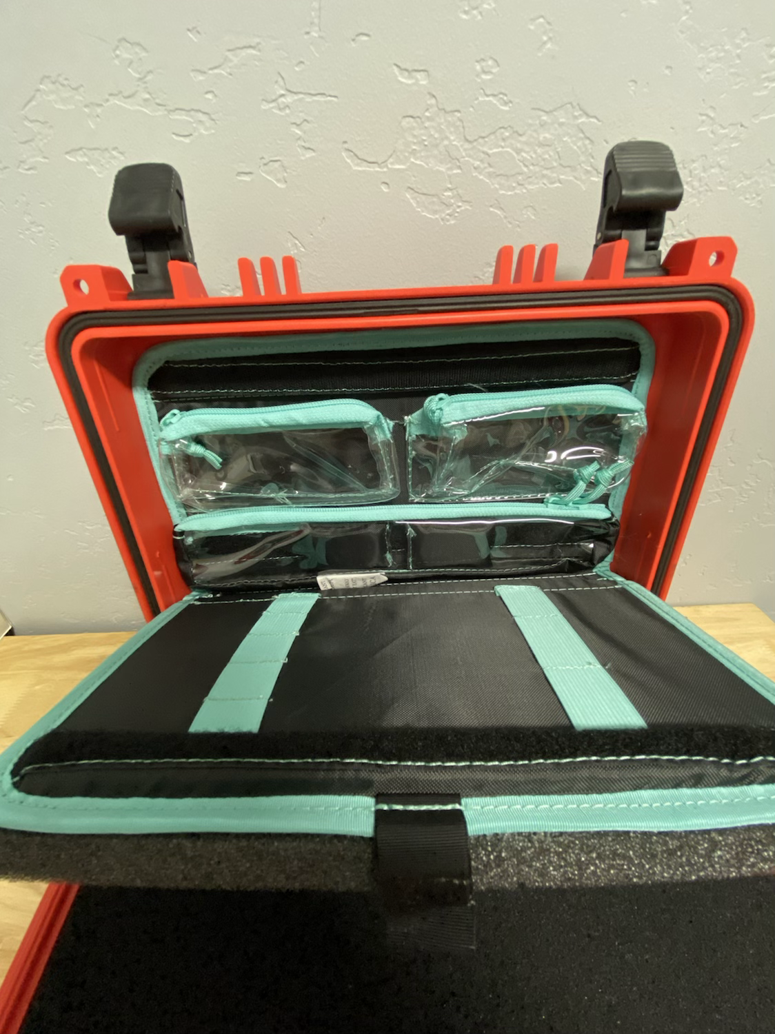 Str8 elite case 1207