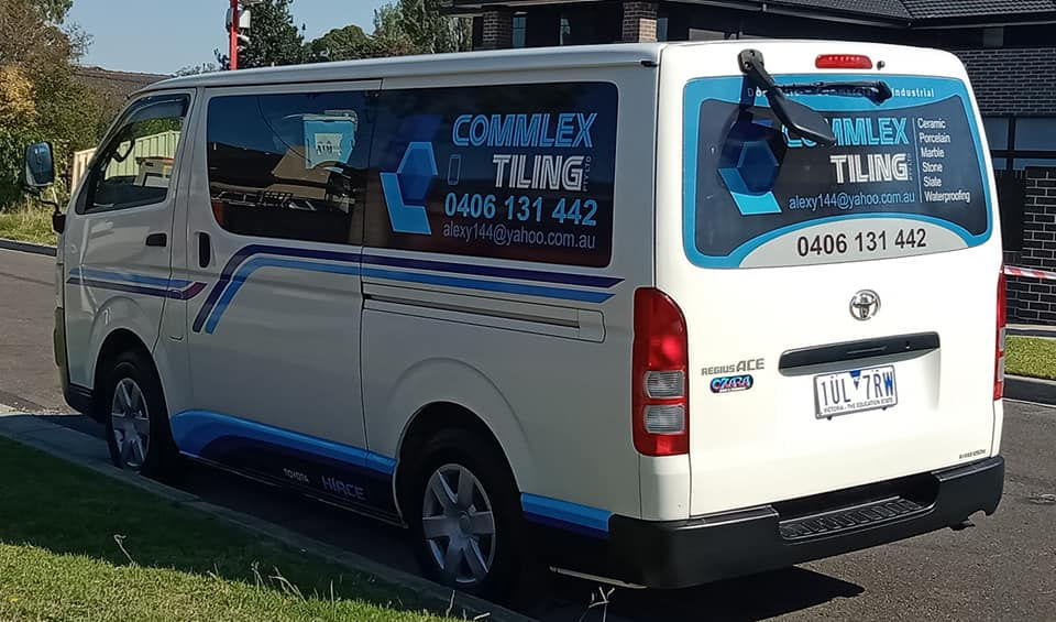 Thumbnail: Toyota-Hiace-Decal-Tiling-Sign)