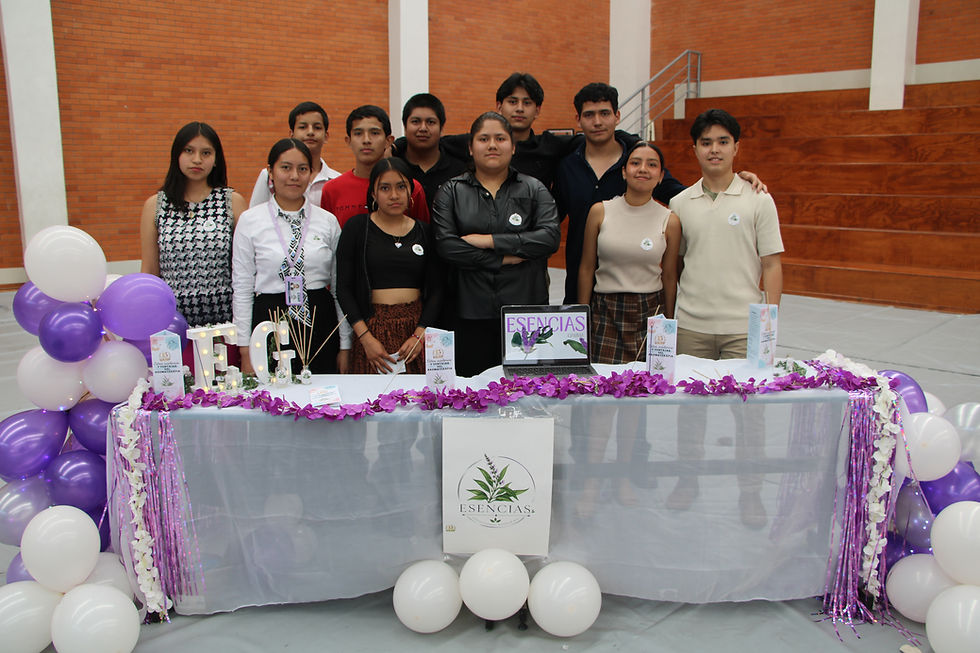 Estudiantes de Prepa UAMP presentan innovadores proyectos de emprendimiento y diseño