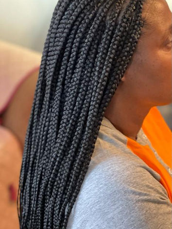 Medium box braids2.jpeg