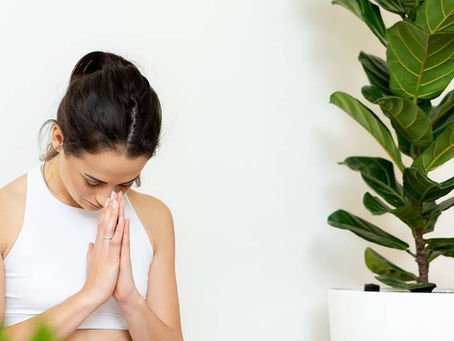 Meet Pauli @pauli_white sharing her #yogasavedmylife story with us. These are her words💚