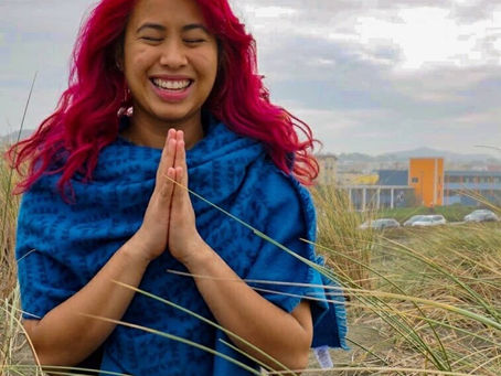 Meet @nireltheyogini sharing her #yogasavedmylife (meditation!) story with us 💚