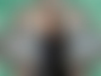 Meet Lisa @lisa.j.allthingsyinyang sharing her #yogasavedmylife story with us. These are her words ❤