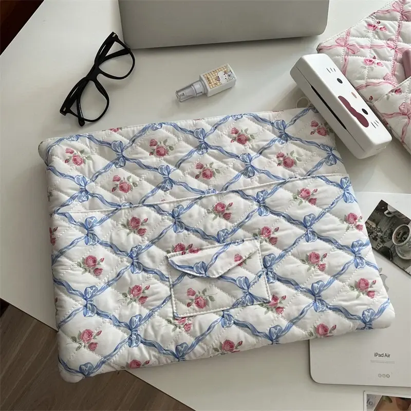 Thumbnail: Floral iPad/laptop pouch 