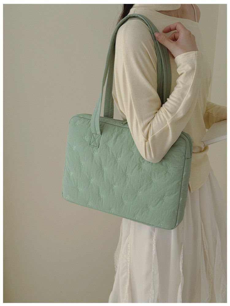 Thumbnail: Laptop bag with handle