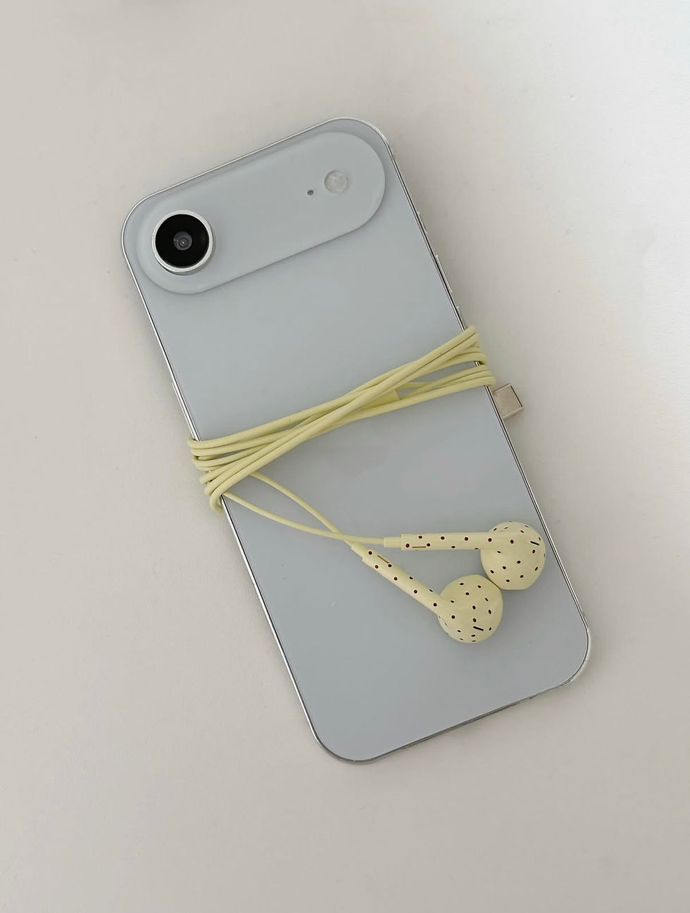 Thumbnail: Wired earphones