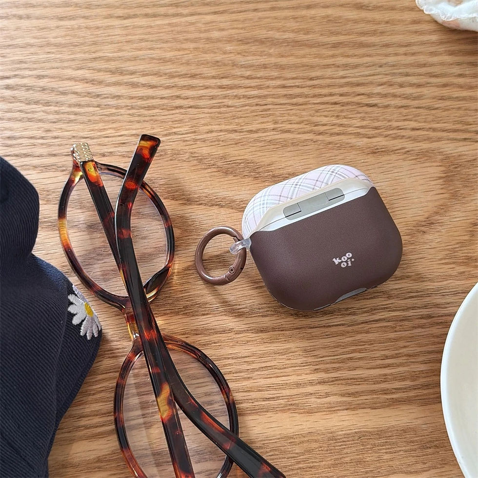 Thumbnail: Mocha plaid AirPods case