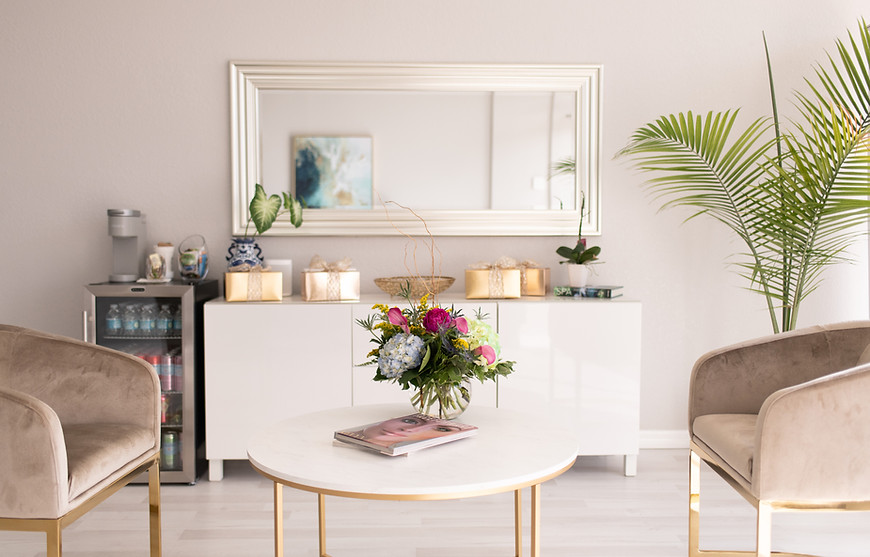 Image of a beautiful waiting room with fresh flowers
