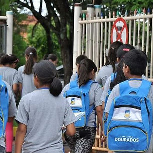 estudantes (1)_edited.jpg