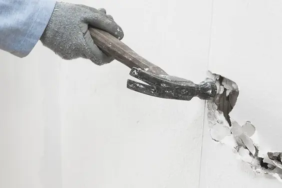 service-demolition_7e72d953.webp