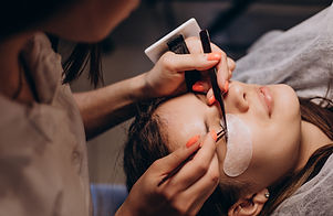 eye-lashes-keratin-procedure-salon.jpg