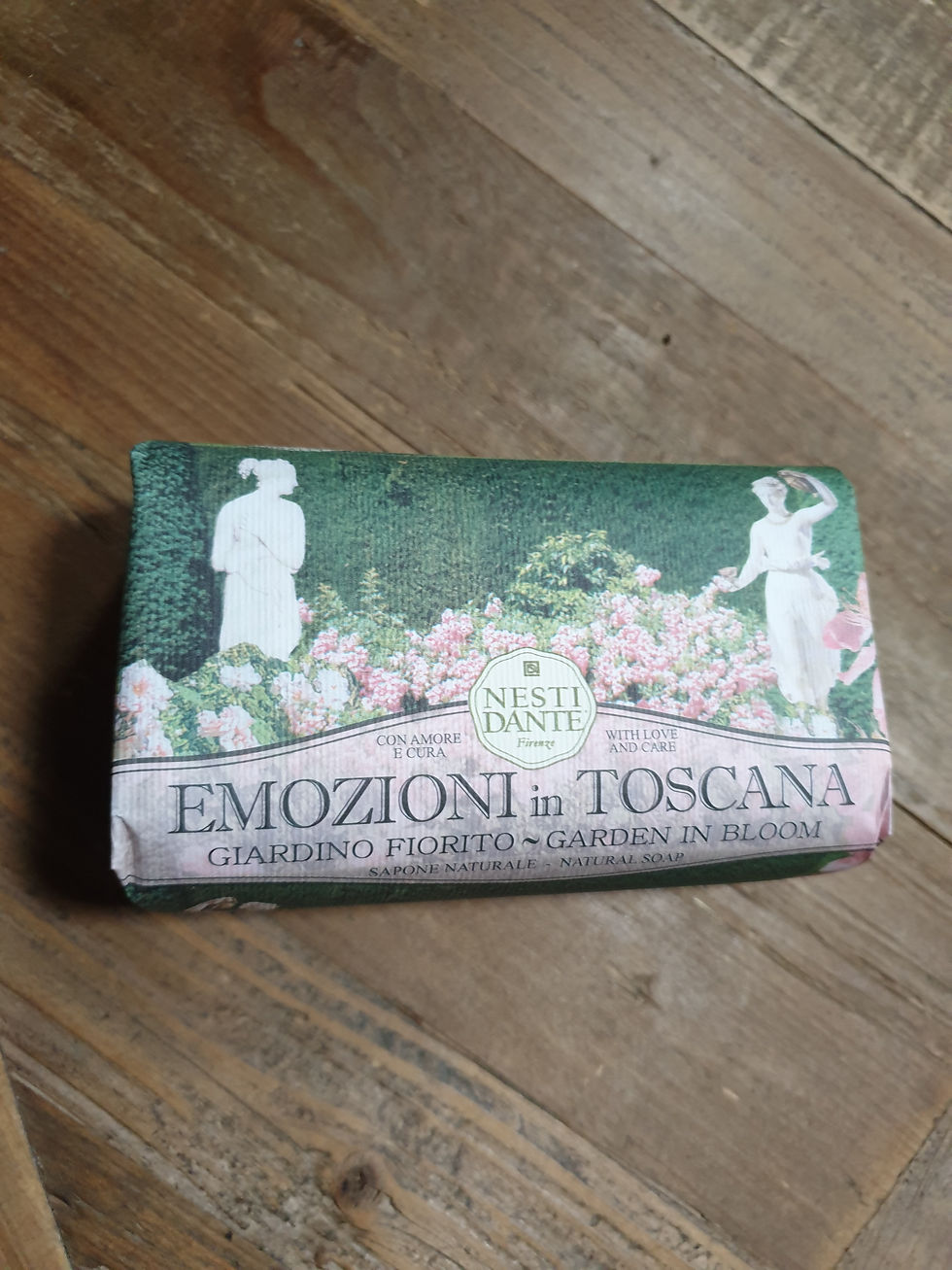 Thumbnail: Nesti Dante Soaps