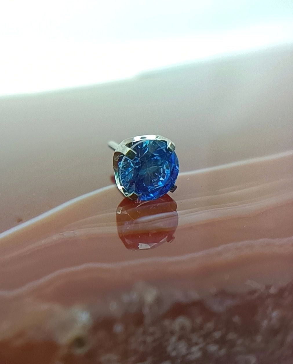 NeoMetal - Artic Blue Prong Set End - APP Approved Implant Grade Titanium