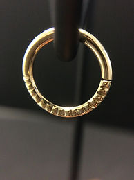 14ct Pyramid textured Seam Ring