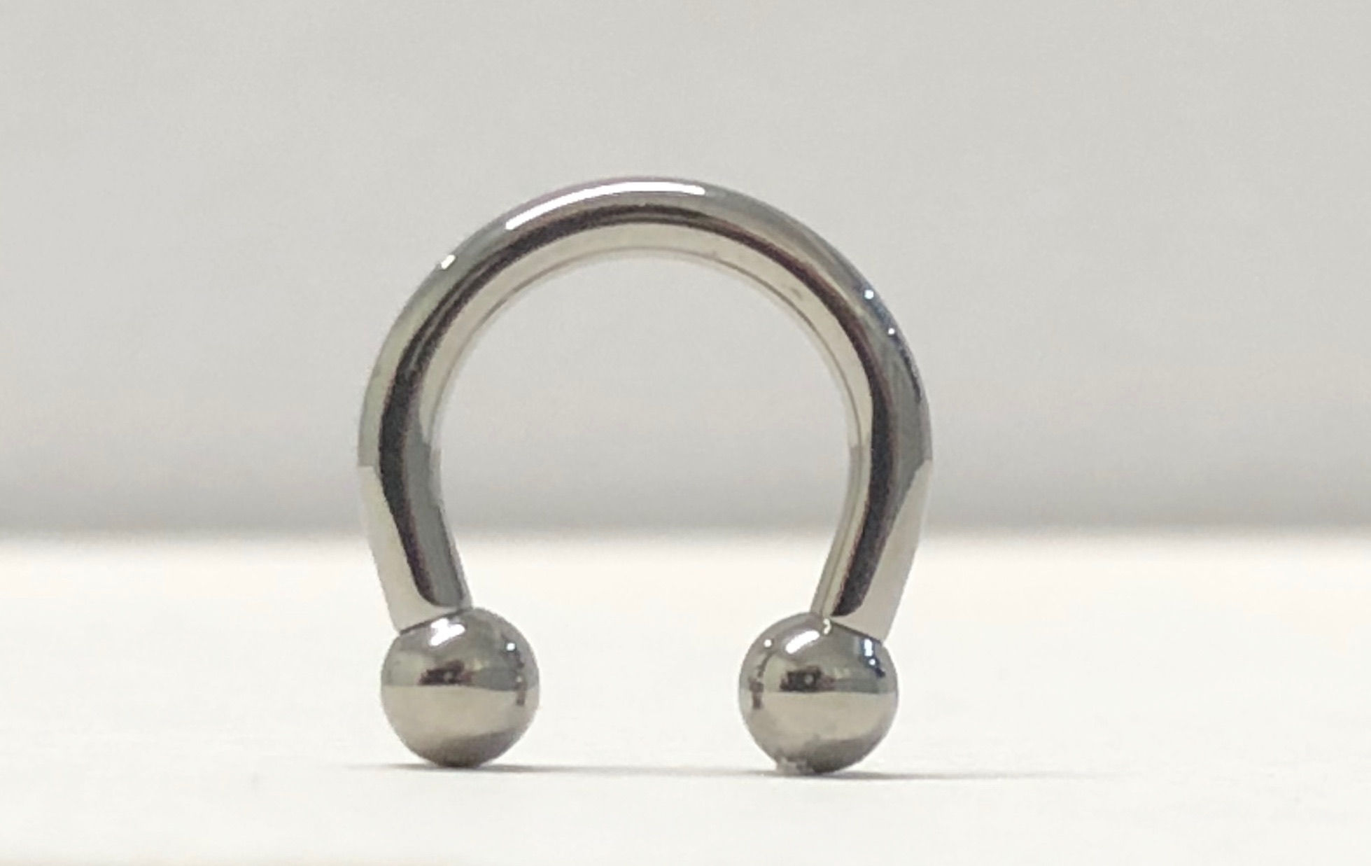 Implant grade Titanium Internally Threaded Circular Barbell - Horse Shoe - Bull Ring