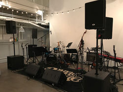 ライブオペレート