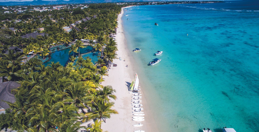 Trou aux Biches Beachcomber Resort Mauritius beach view
