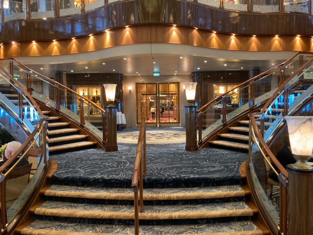 Cunard's Queen Mary 2 Cruise Ship