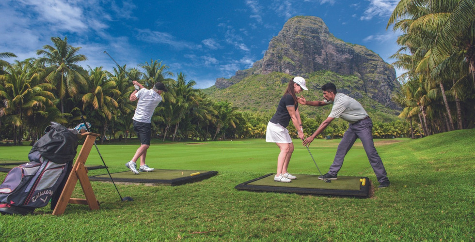 Paradis Beachcomber Golf Resort & Spa