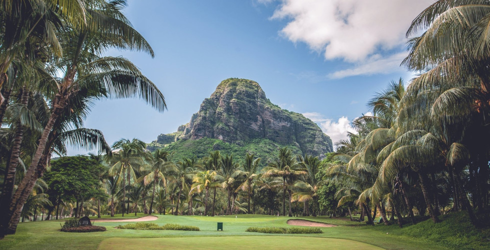 Paradis Beachcomber Golf Resort & Spa