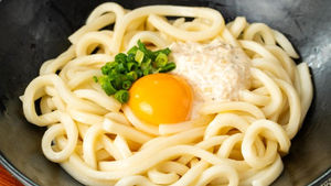 カルボナーラ風釜玉うどん