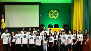 Conectando pessoas, conhecimento e futuro: as iniciativas sociais da Kolecti