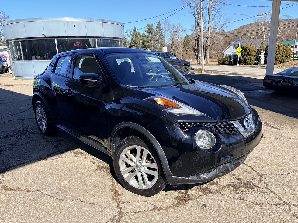 Thumbnail: 2017 Nissan Juke S Awd