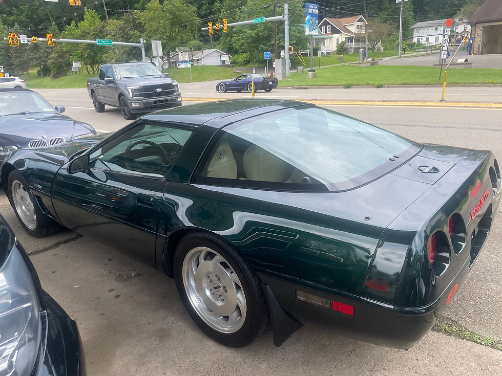 Thumbnail: 1995 Chevy Corvette