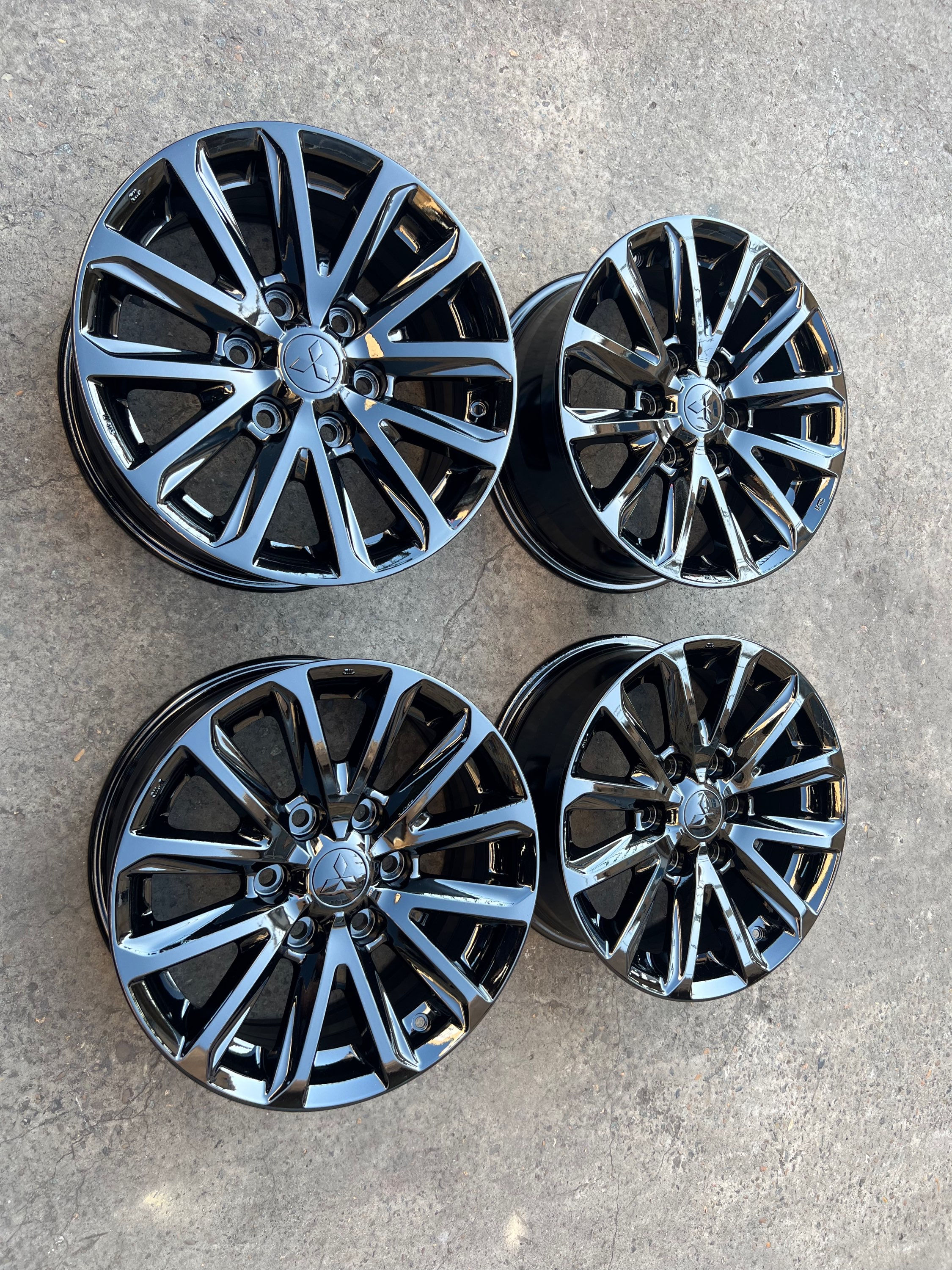 MITSUBISHI TRITON ALLOY WHEELS 17 INCH ORIGINAL DONE IN GLOSS BLACK 