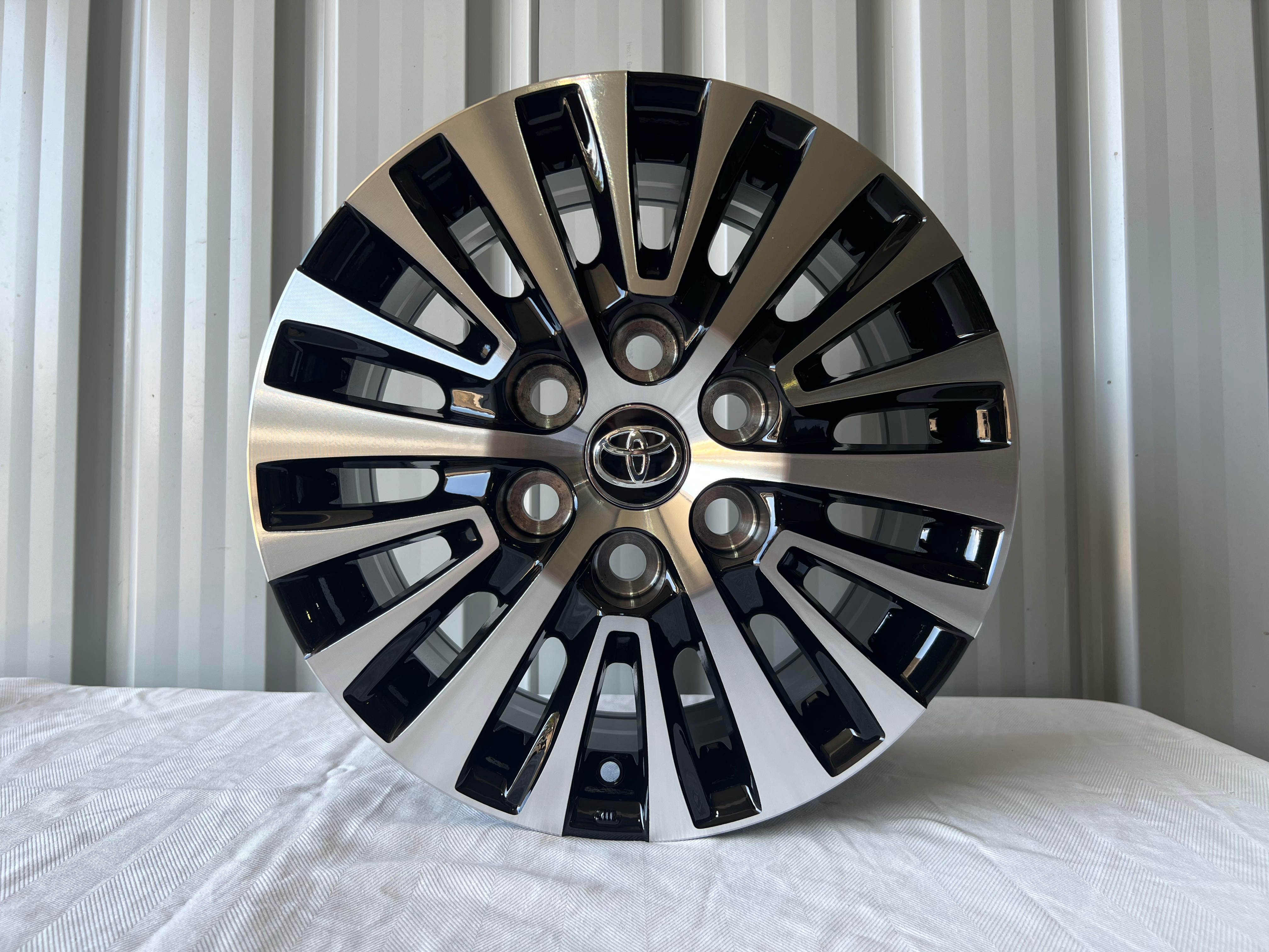 BRAND NEW 16 INCH AFTERMARKET WHEELS TO SUIT CURRENT SHAPE TOYOTA HIEACE X 4
