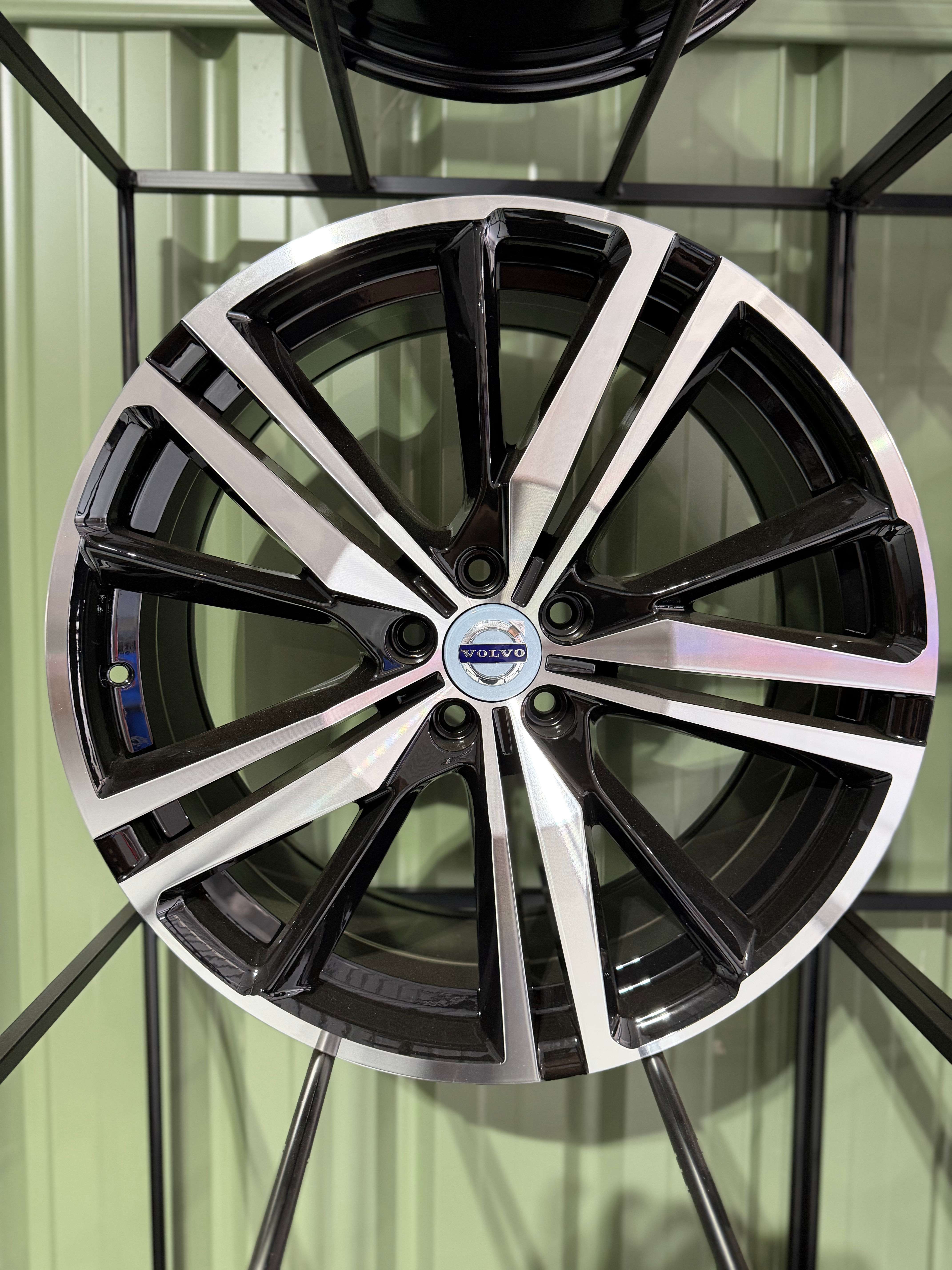 Brand New Volvo 20 Inch Aftermarket Wheels