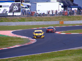 BTCC: Sutton wins in dominant fashion after excellent start in race 2 at Thruxton