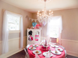 Cupcakes 'n Cocktails: A Colorado Springs Moms Blog Preview Party