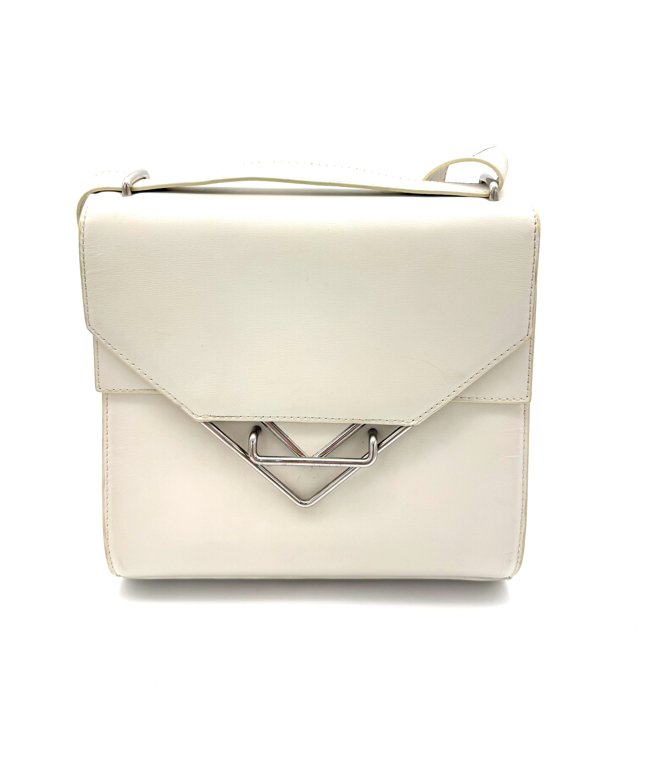 Luxury handbag display