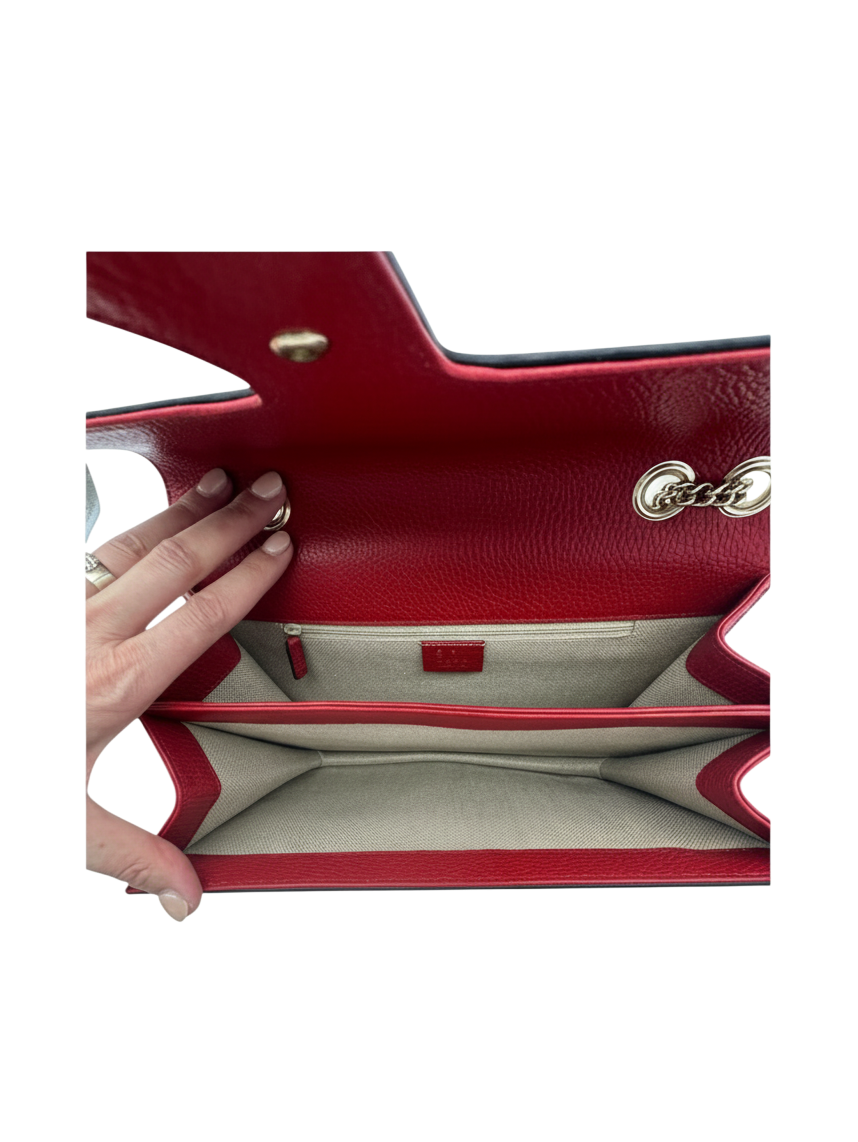 Interlocking G Crossbody Bag Plain Leather with Gold Hardware Medium, Red image 6
