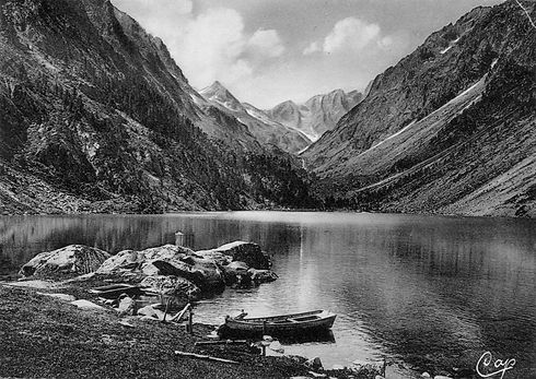 1937-08-17Cauterets lac de gaube.jpg