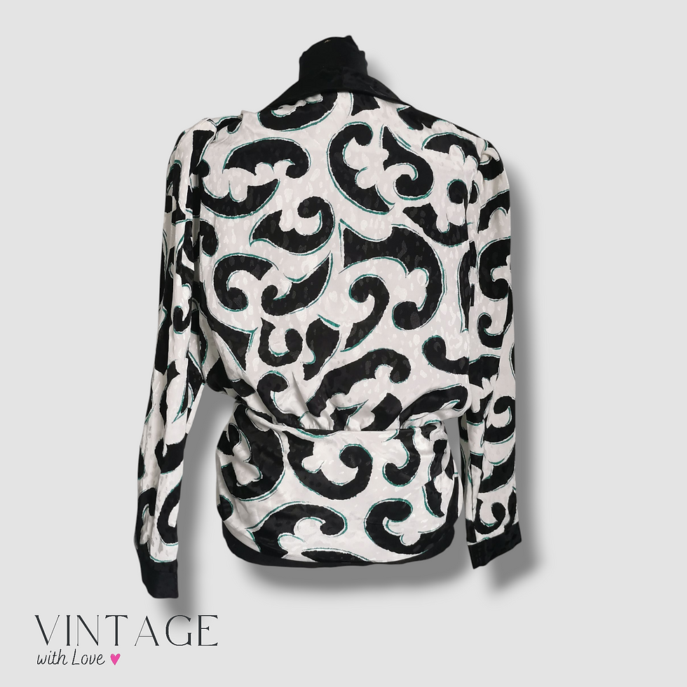 Thumbnail: Dallas Collection Black & White Patterned Jacket - Size M